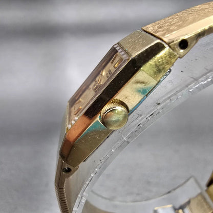 Seiko Watch Women 12mm Gold Dial Gold Tone Rectangle 1320-5040 New Battery VTG2