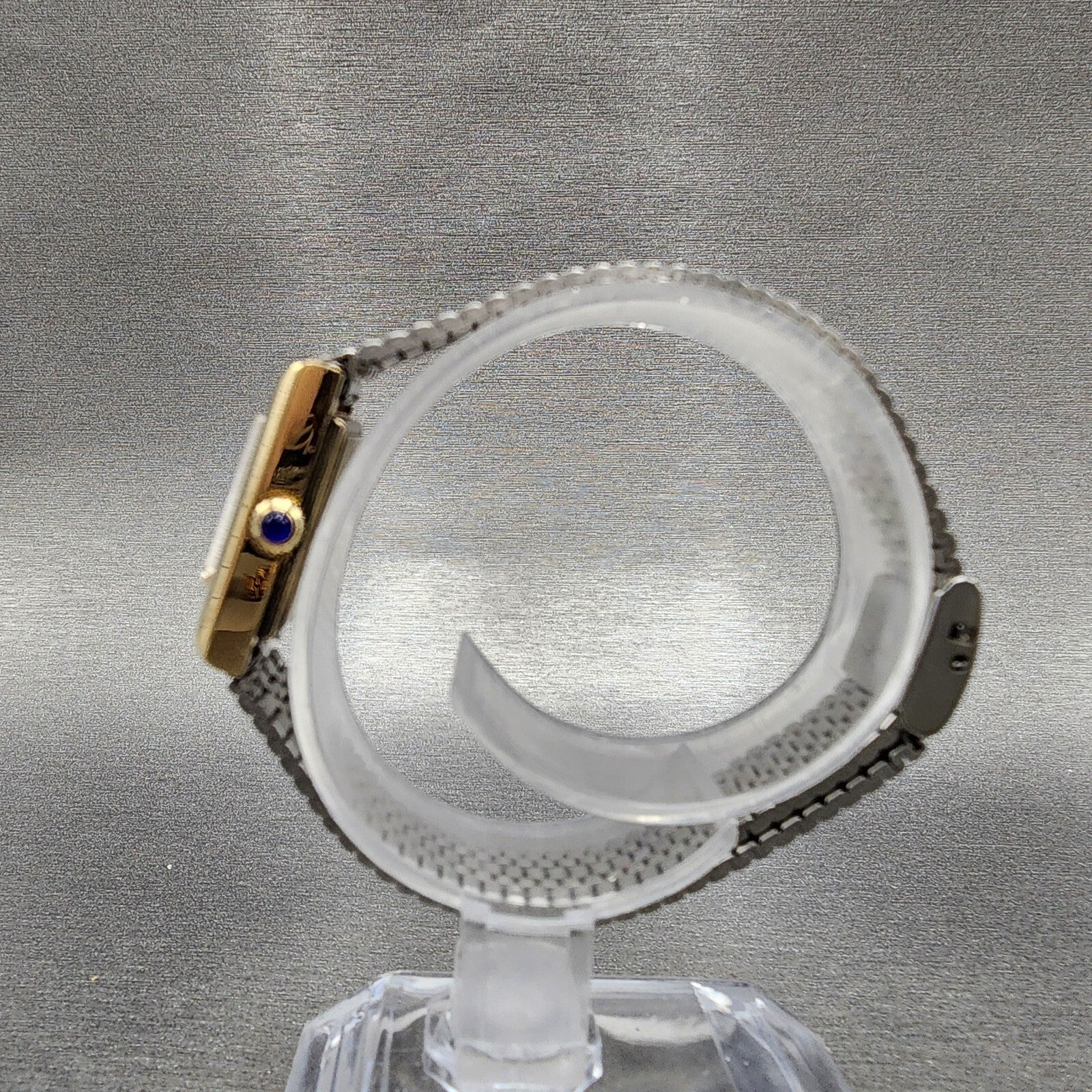 VTG Bulova Tank Watch Women 16mm White Dial Gold Tone Manual Wind Runs6