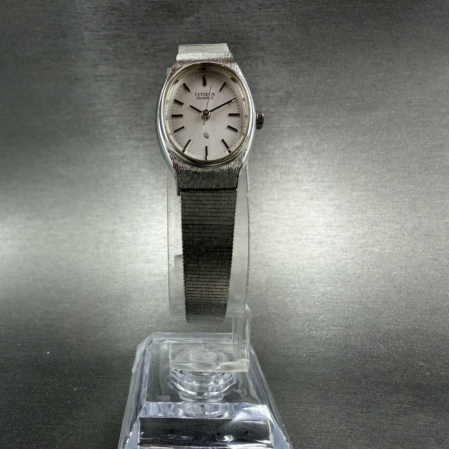 Citizen CQ Watch Women 18mm Silver Dial Silver Tone Oval 4-752104 New Battery5