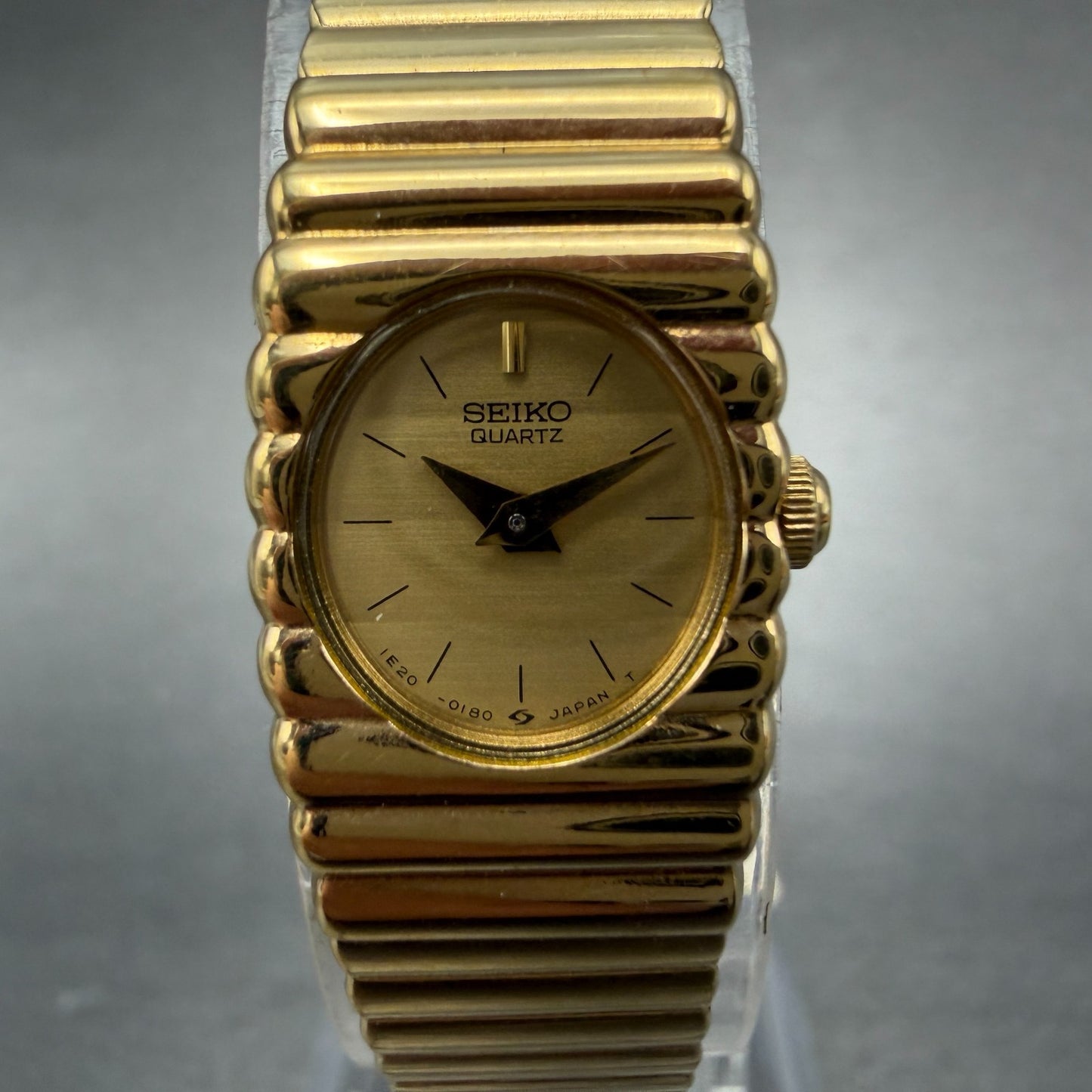 Seiko Watch Women 14mm Gold Dial Gold Tone Rectangle 1E20-5099 New Battery NOS1