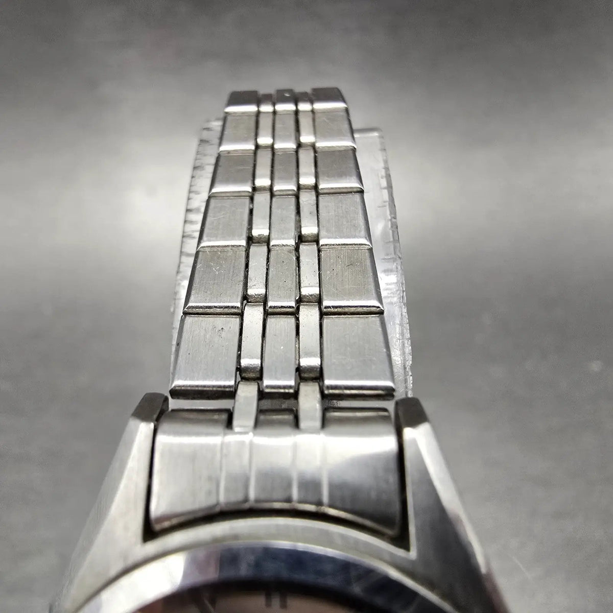 Seiko Automatic Watch Women 25mm Pink Dial Silver Date 2205-0691 Runs VTG JDM4