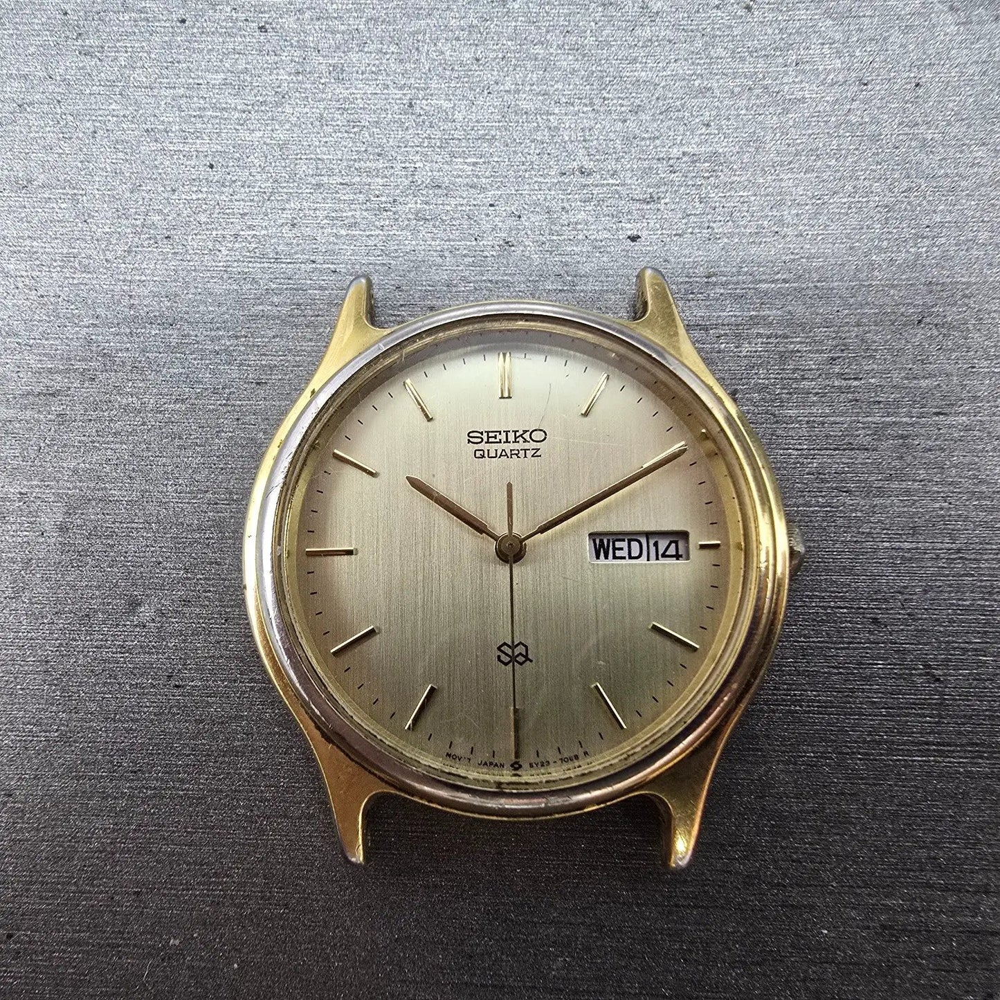Seiko SQ Watch Men 34mm Champagne Dial Gold Tone Daydate READ!! 5y23-7030 NewBat0