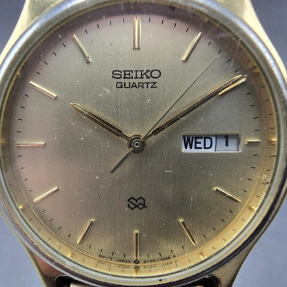 Seiko 5Y23A Quartz Movement Works Daydate W/Case And Hands Vintage7