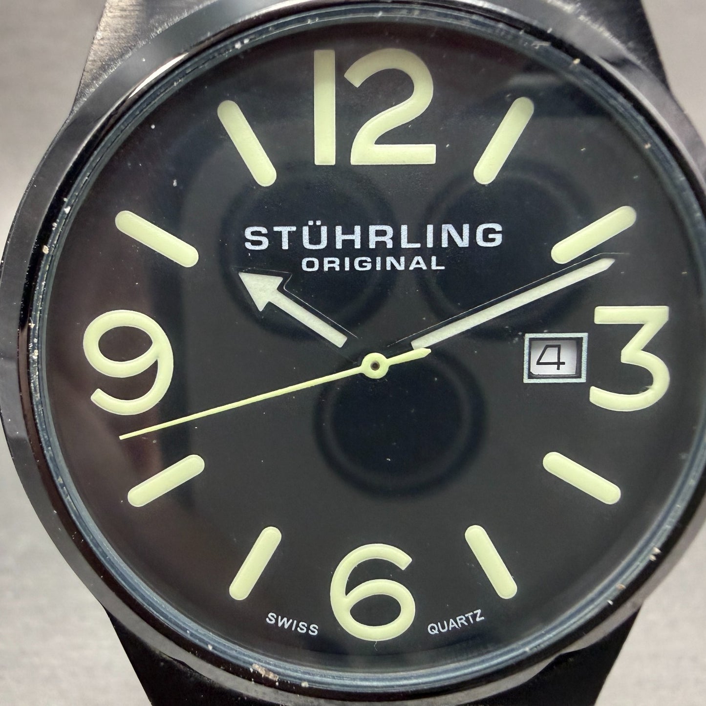 Stührling Osprey Watch Men 42mm Black Dial Black Tone Date Round New Battery1