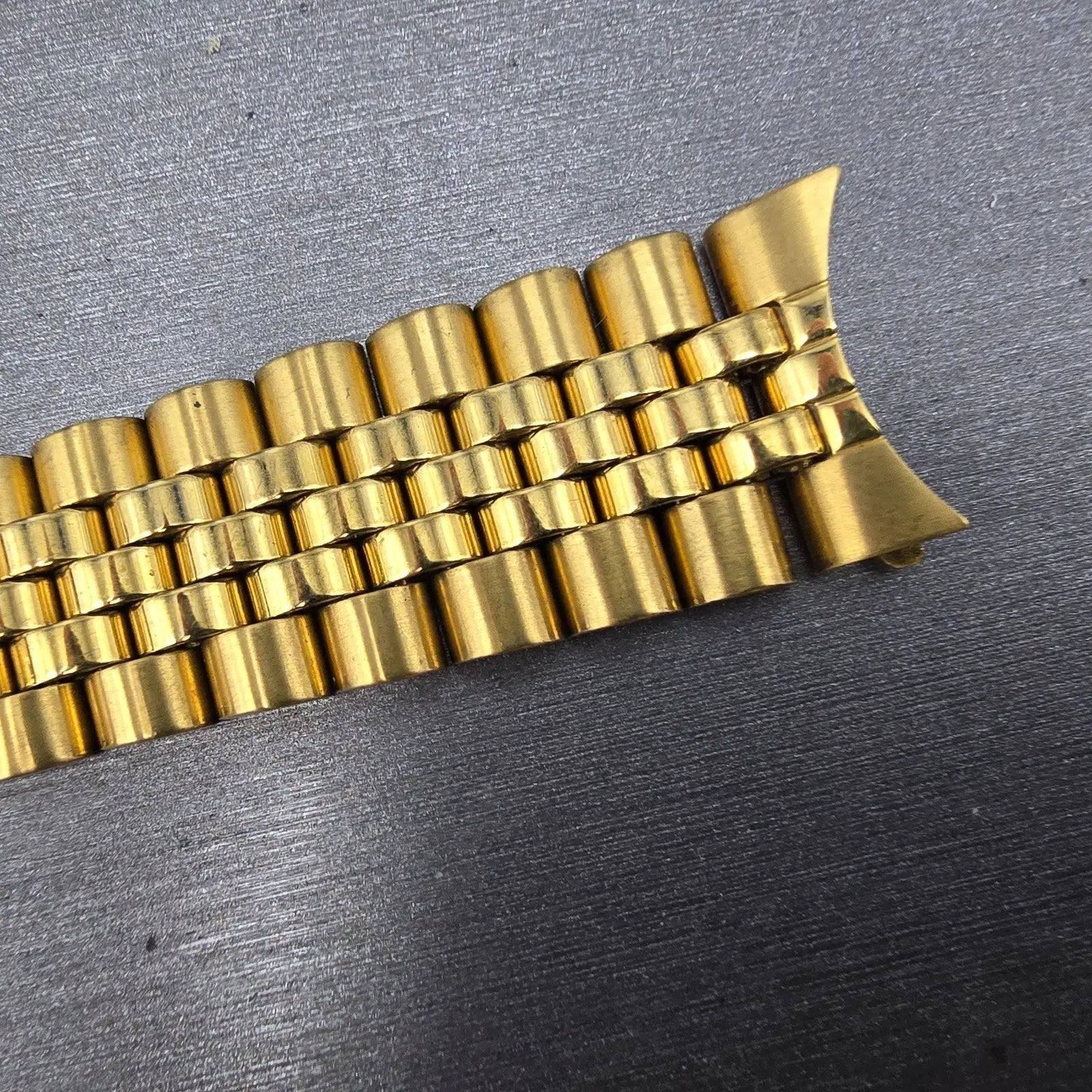 Bulova Bracelet Gold Tone 19mm Stainless Steel Y10 READ!!!!!!! Tri Folding Clasp5