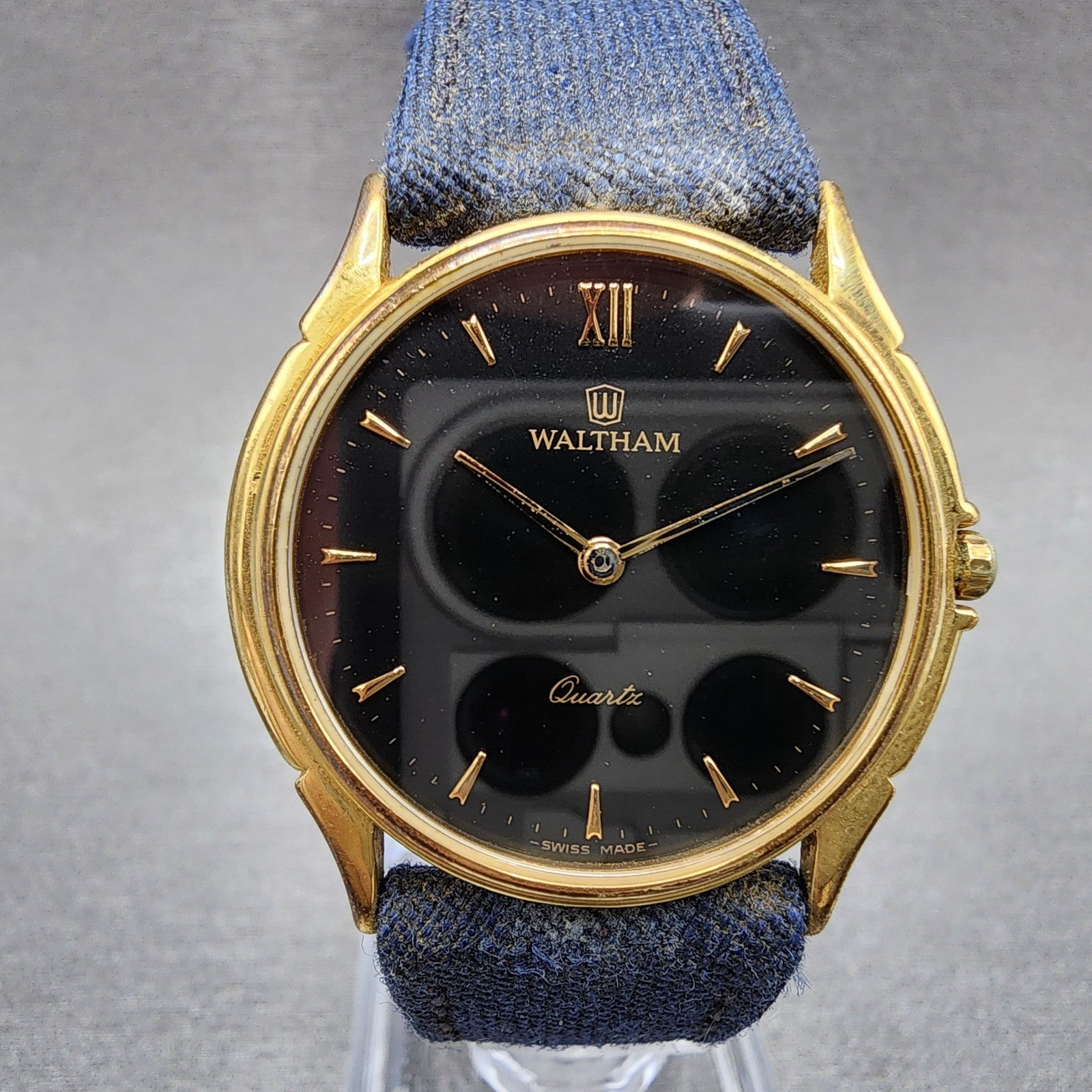 Waltham Watch Women 31mm Black Dial Gold Tone Round 26207 Vintage New Battery0