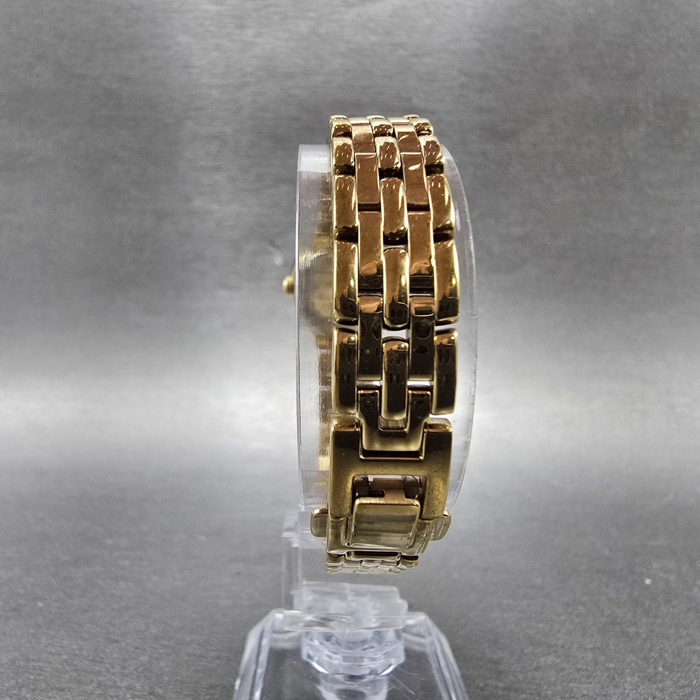 Citizen Eco-Drive Watch Women 21mm White Dial Gold Tone Round B023-K006589 Runs7