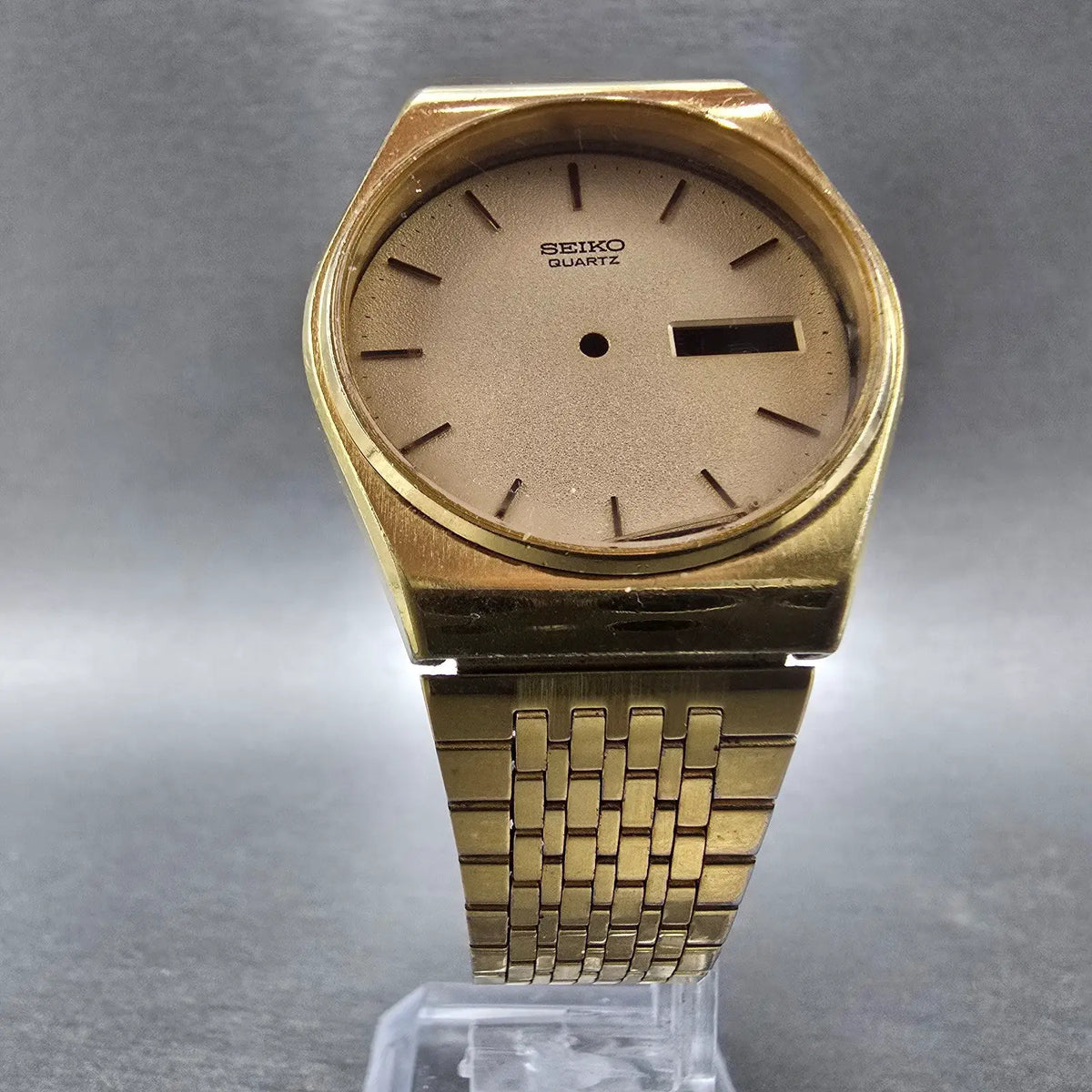 Seiko 7813-8009 Watch Case & Cream Dial Gold Tone Round 37mm W/Crystal and Hands5