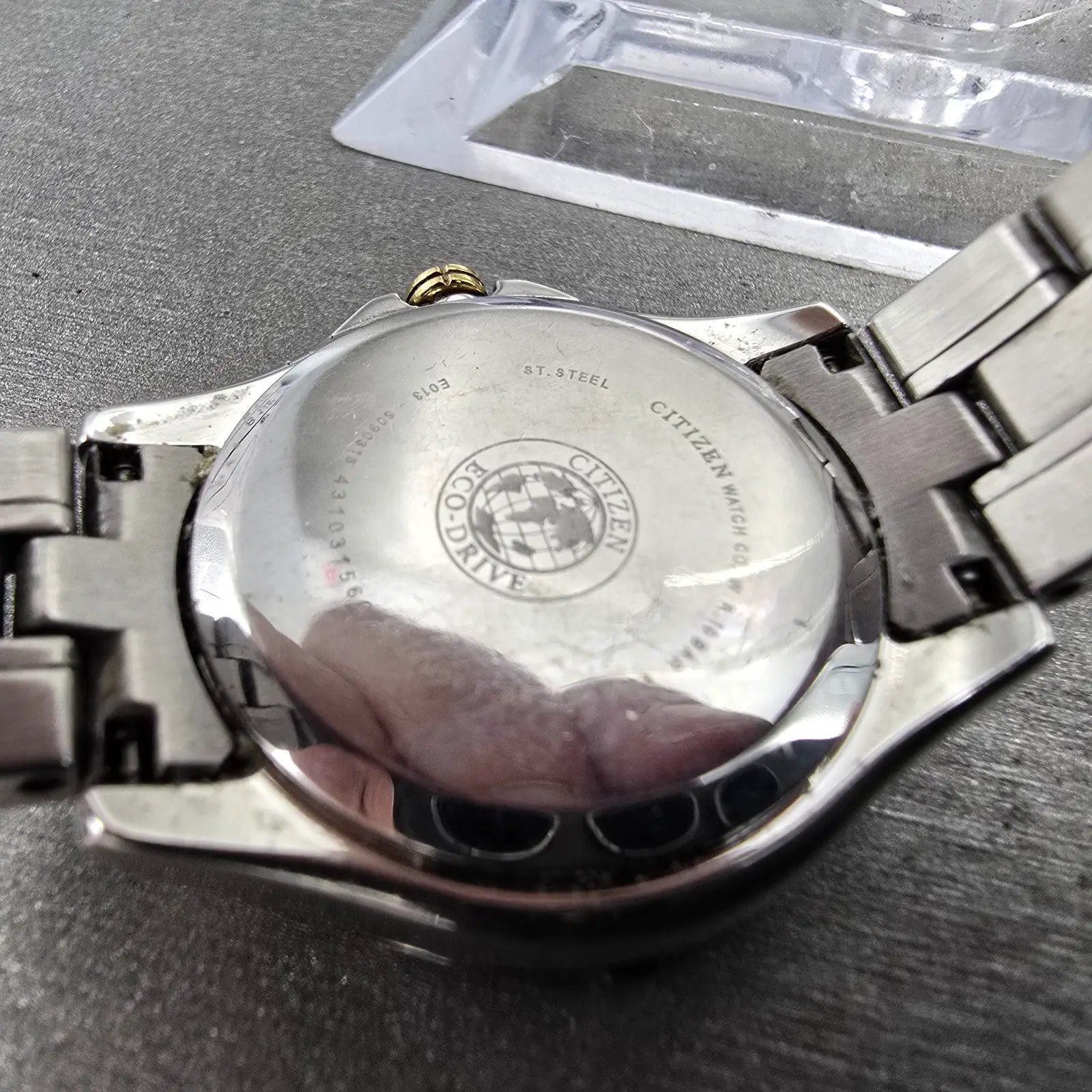 Citizen Eco-Drive Watch Women 29mm White Dial Two Tone Date Runs9