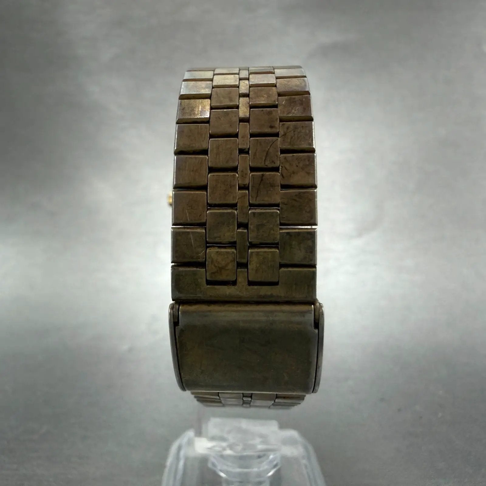 48020495