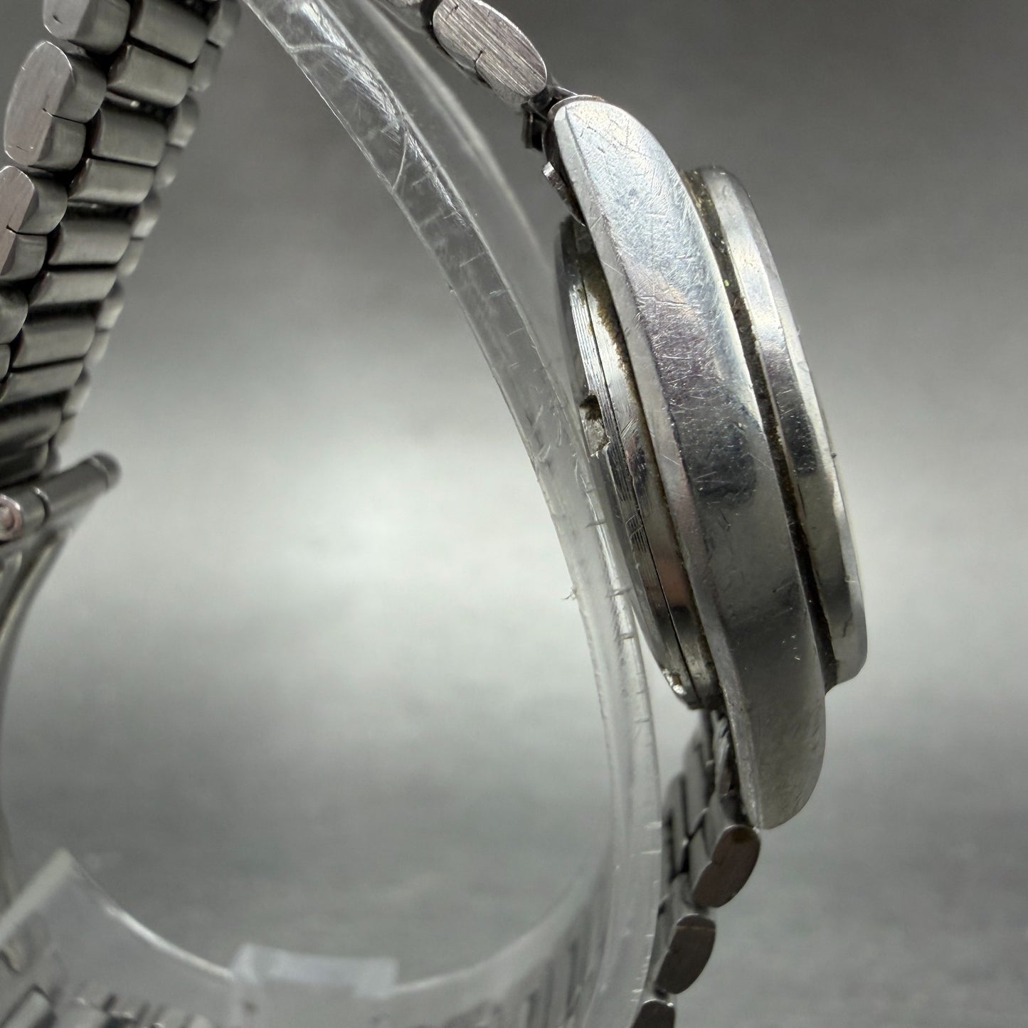 Seiko SQ Watch Women 24mm Silver Dial Silver Tone Daydate Round 3423-0099 NewBat3