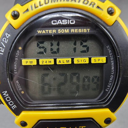Casio Illuminator W-92H Watch Men 41mm Black Yellow Alarm Chronograph New Batt1