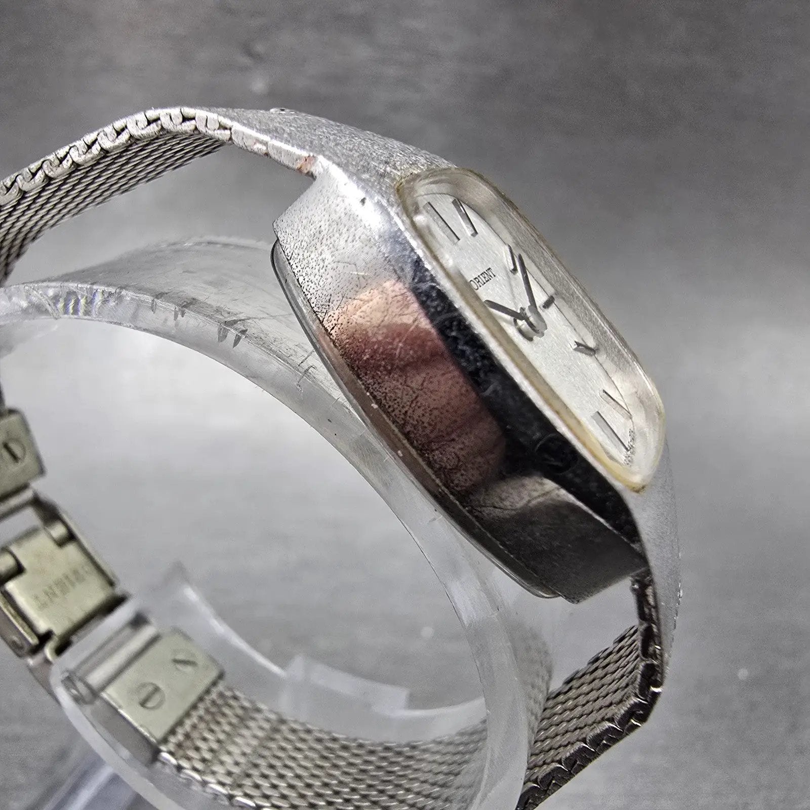 Orient Watch Women 19mm Silver Dial Silver Tone Manual Q120154-20 Runs Vintage3