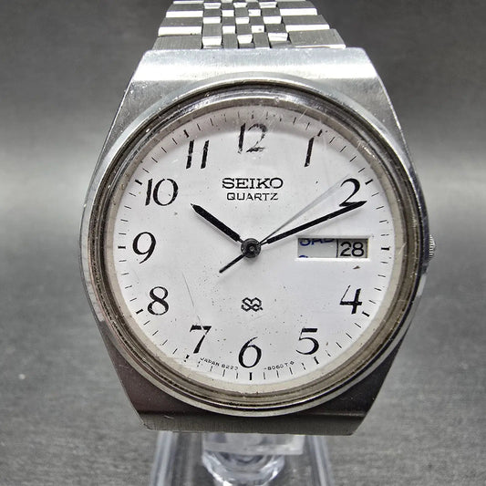 Seiko SQ Watch Men 35mm White Dial Silver Tone Dayadate READ!!! 8223-8029 NewBat0