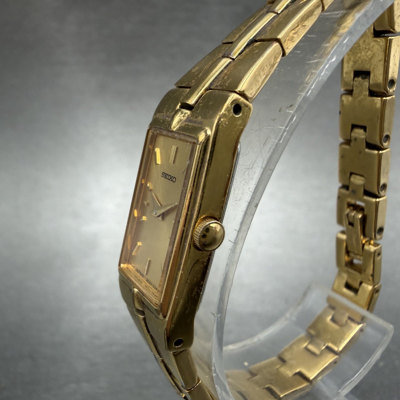 Seiko Watch Women 13mm Gold Dial Gold Tone Rectangle 2E20-7479 New Battery ABhbd2
