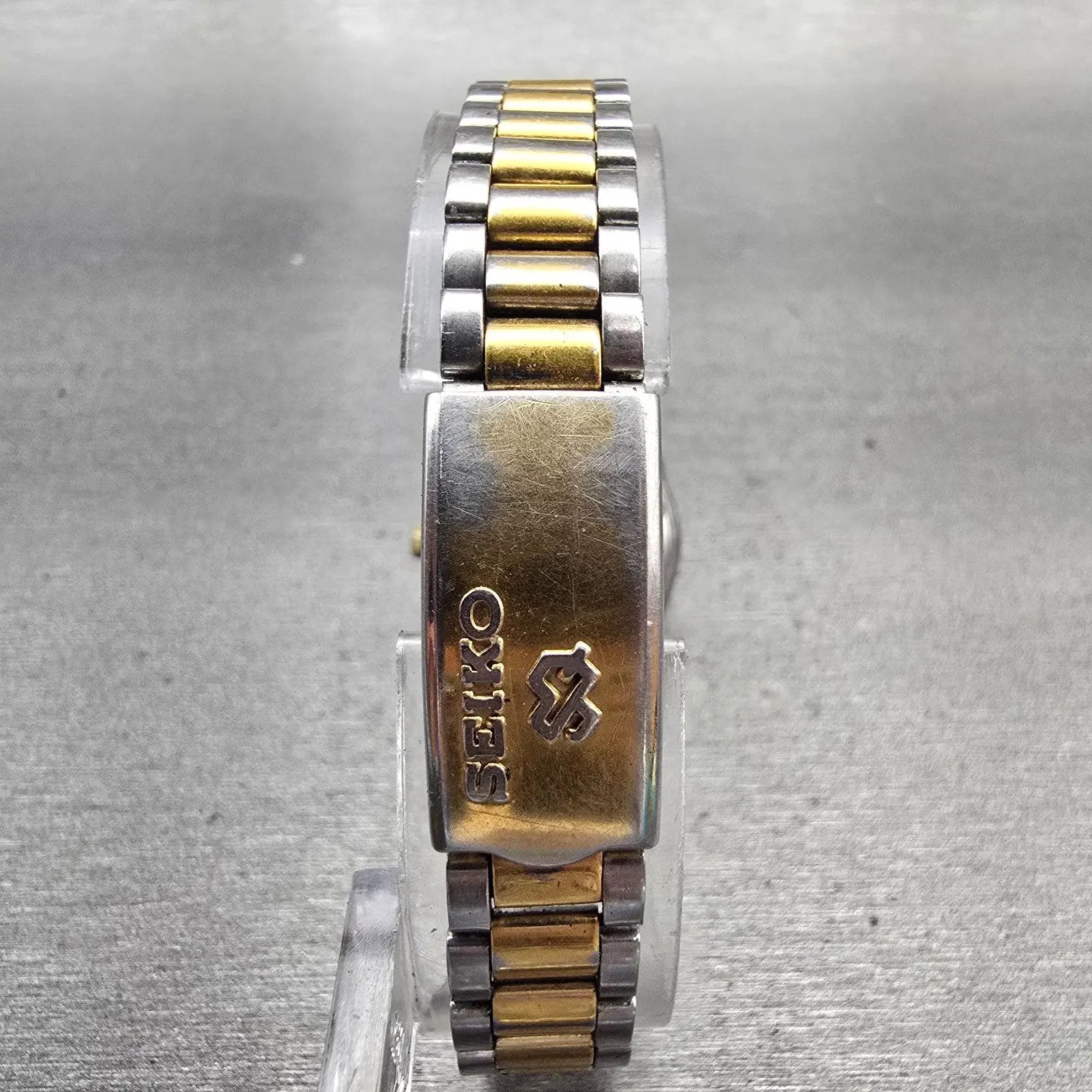 Seiko SQ Watch Women 24mm Silver Dial Two Tone Daydate Round 3E23-0A69 New Batt7
