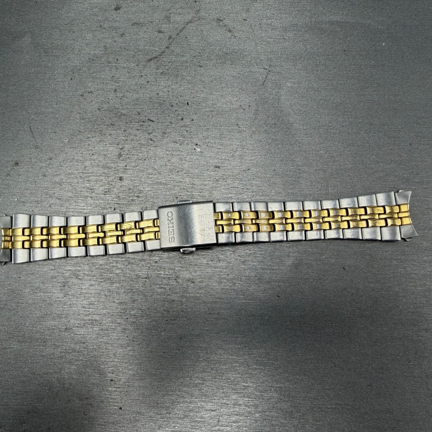 Seiko Bracelet 18mm Two Tone Stainless Steel 4A4K1C1 Tri-Folding Clasp0