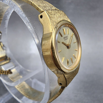 Seiko Watch Women 20mm Cream Dial Gold Tone Oval 23205439 New Battery3