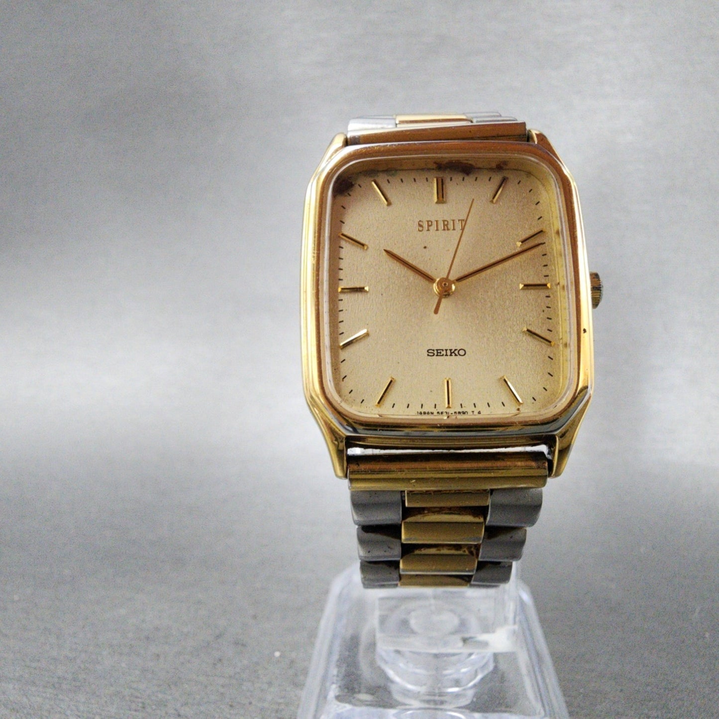 Seiko Spirit Tank Watch Men 27mm Gold Dial Gold Tone Rectangle 5E315B50 New Bat5
