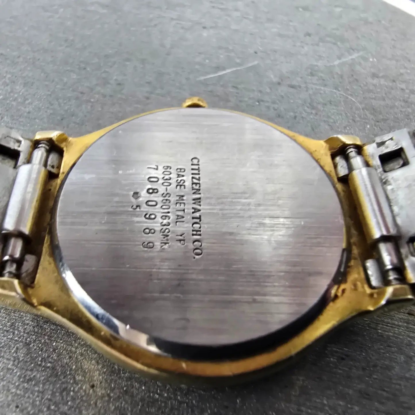 Citizen CQ Watch Men 32mm Champagne Dial Gold Tone Round 6030-S60163 PARTS10