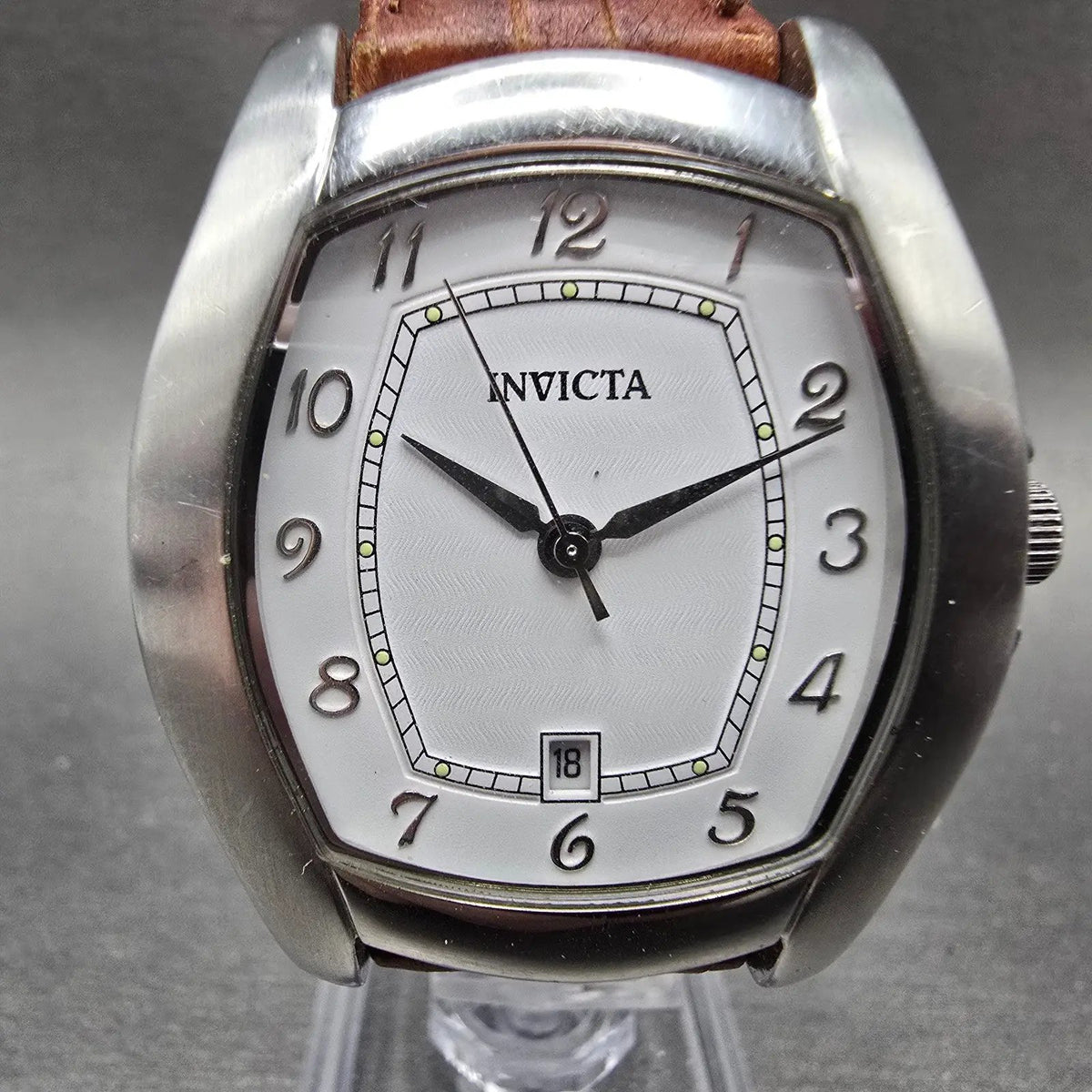 Invicta Watch Men 35mm White Dial Silver Tone Date 9444 New Battery0