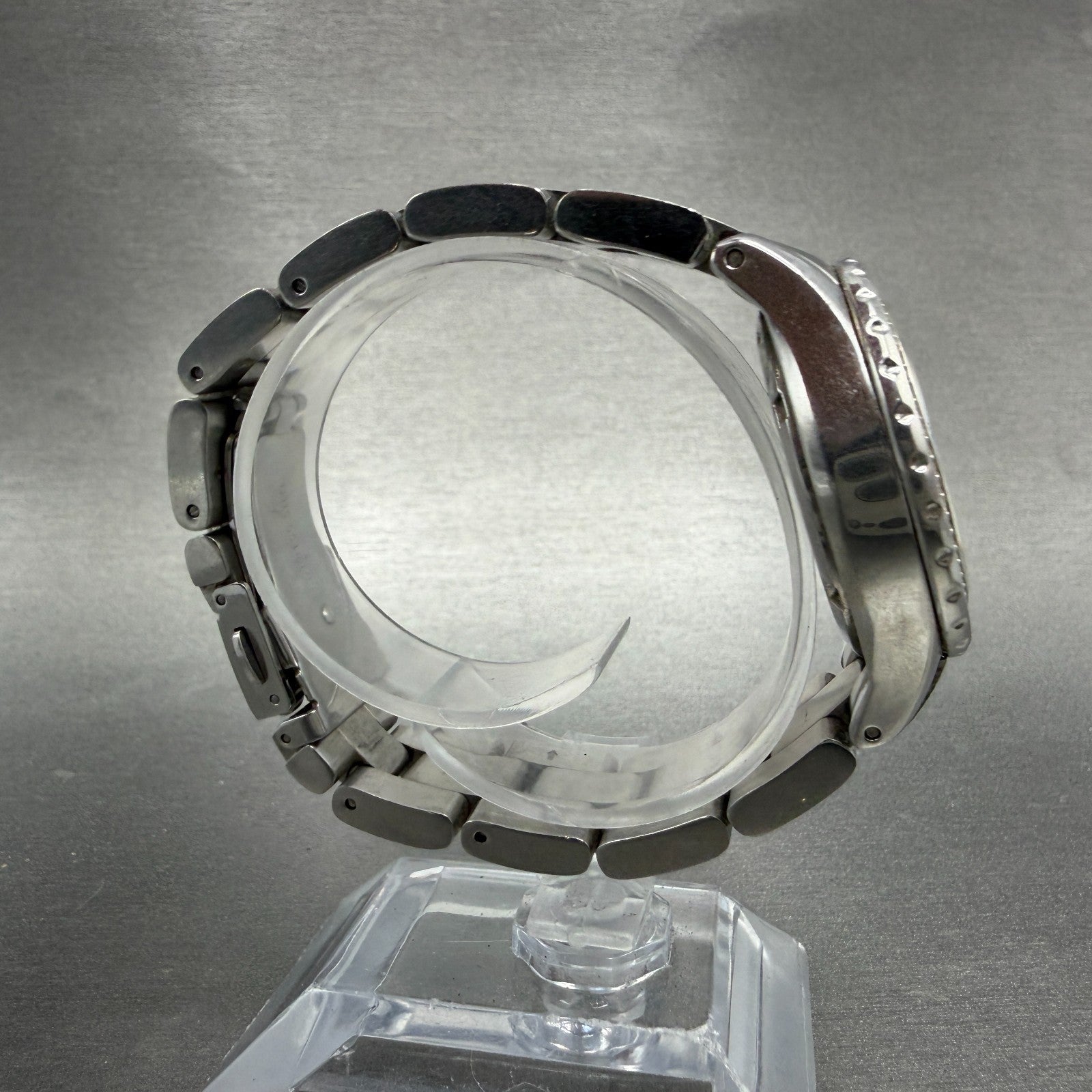 Michael Kors Madison Watch Women 33mm MOP Dial Silver Tone Date MK-5401 New Batt8
