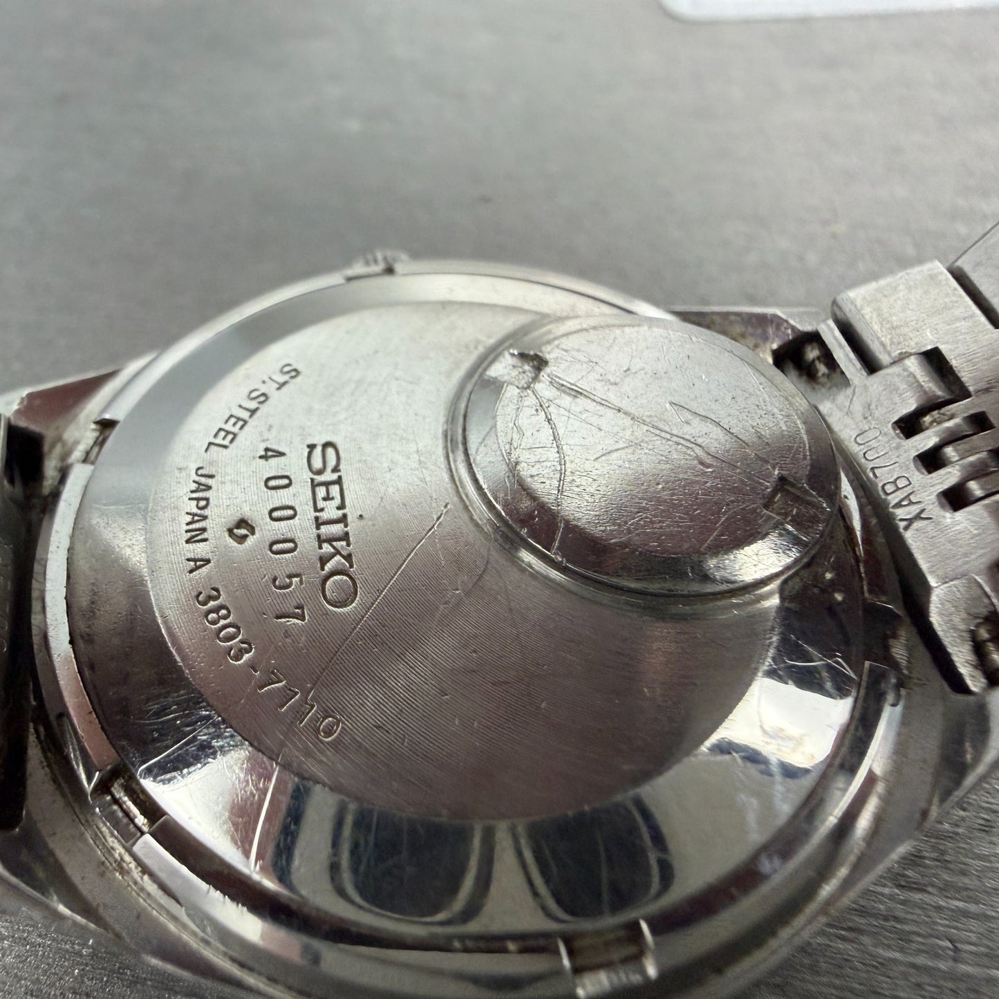 Seiko QT Watch Men 36mm Silver Dial Silver Tone Daydate 3803-7110 New Battery9
