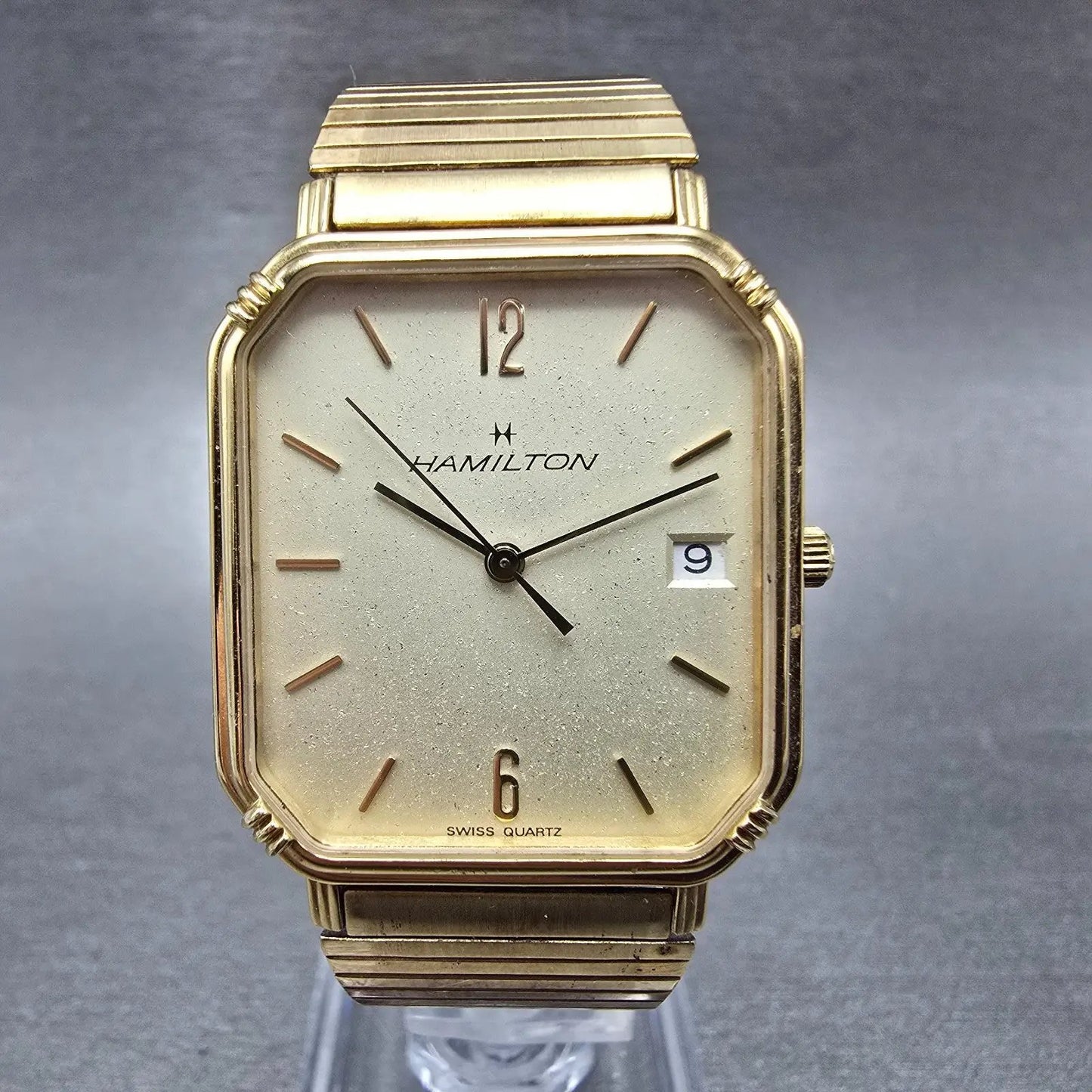 Hamilton Watch Men 28mm Gold Dial Gold Tone Date Rectangle 8000 New Battery0