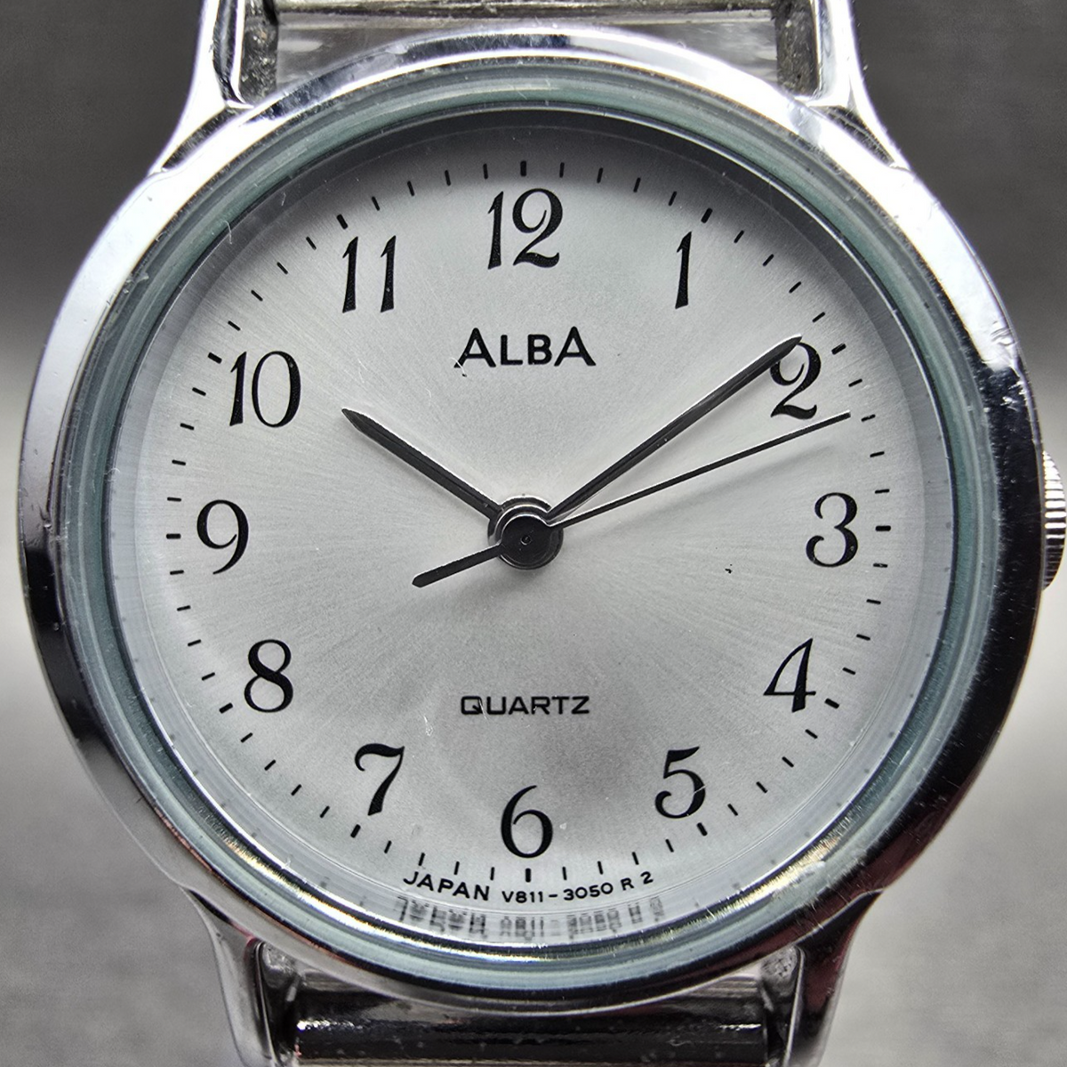 Seiko Alba Watch Women 23mm Silver Dial Silver Tone Round V811-0780 New Battery1