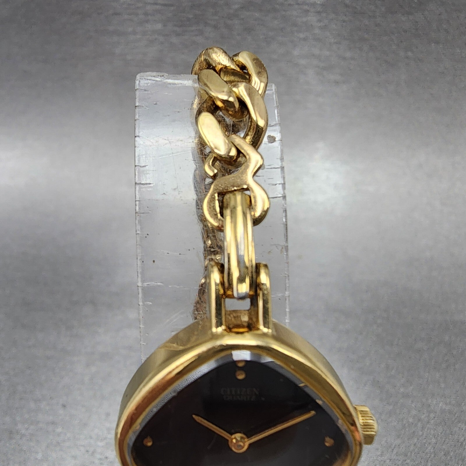 Citizen CQ Watch Women 23mm Black Dial Gold Tone Square 4832256 New Battery6