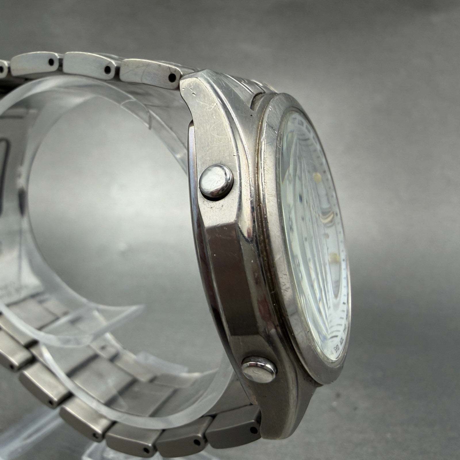 Casio Lineage Watch Men 40mm White Dial Titanium Tone Date Solar LIW-100t Runs3