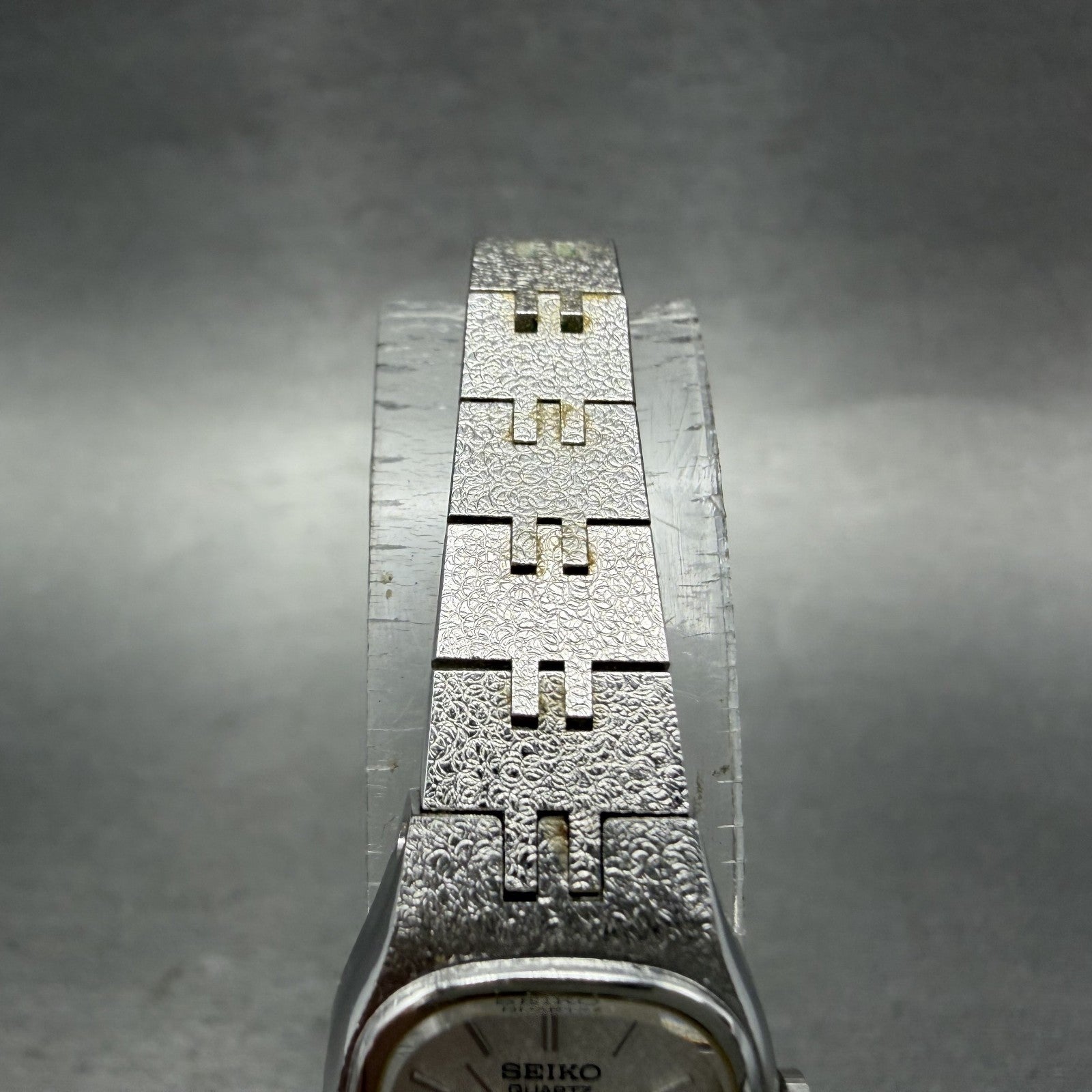 Seiko Watch Women 17mm Silver Dial Silver Tone Oval 7321-5399 New Battery4