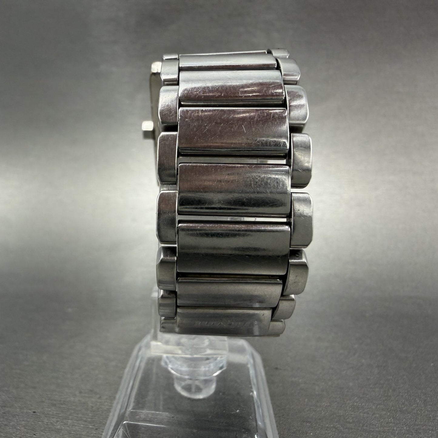 Nixon In charage Watch Women White 30mm Dial Silver Tone Rectangle New Battery7