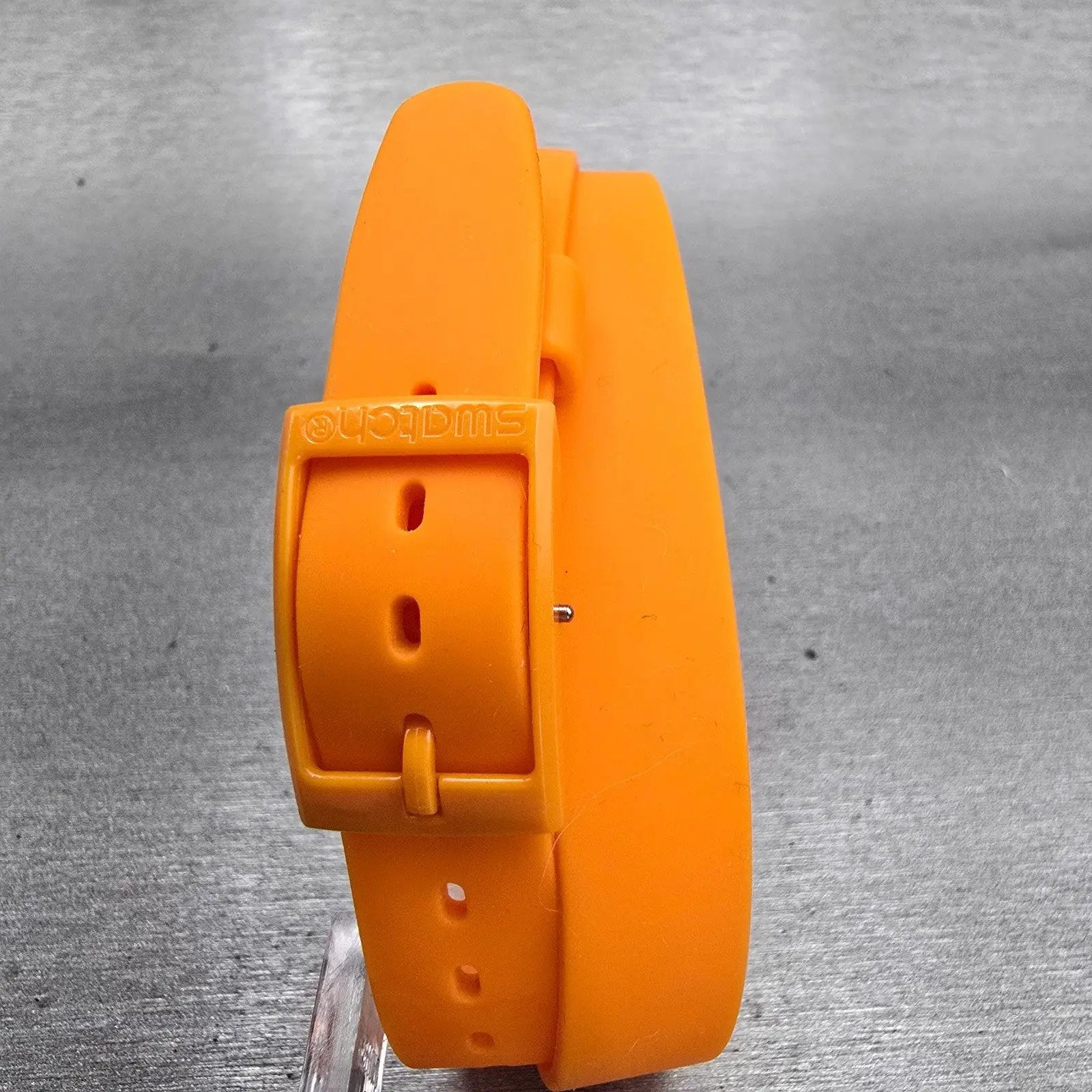 Swatch Abricot Watch Women 25mm Orange Dial Orange Tone Round LO104 New Battery7