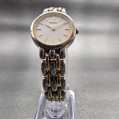 Seiko Watch Women 24mm Silver Dial Two Tone Round V700-6379 New Battery Vintage5