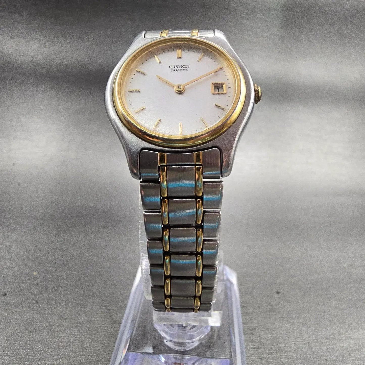 Seiko Watch Women 25mm Silver Dial Two Tone Date Round 7N89-0021 New Battery VTG5