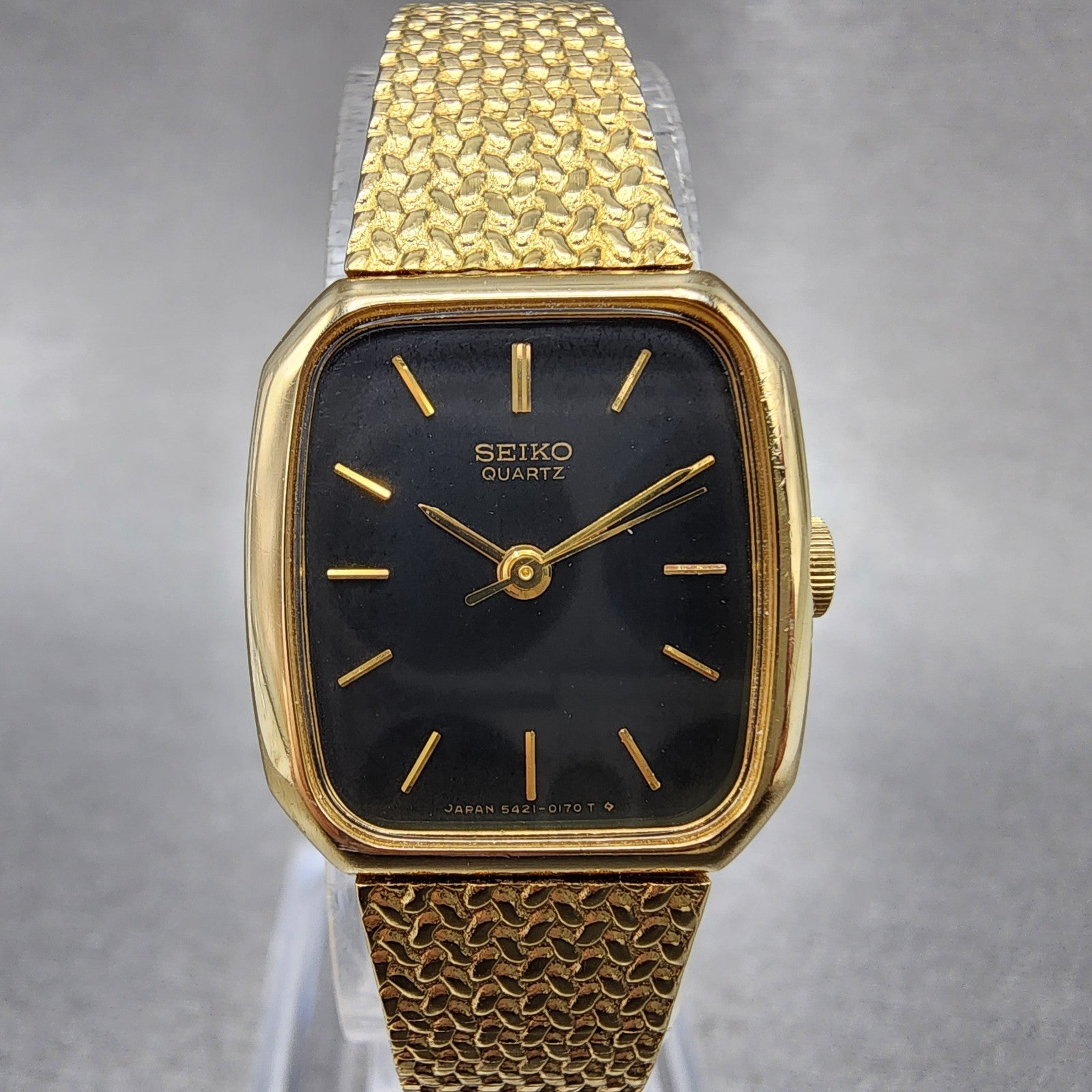 Seiko Tank Watch Women 19mm Black Dial Gold Tone 54215060 New Battery0