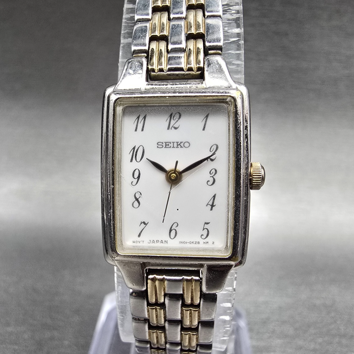 Seiko Tank Watch Women 16mm White Dial Two Tone Rectangle 1N01-0FH0 New Batt0