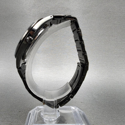 Seiko Solar Watch Men 39mm Black Dial Black Tone Date Round V1570AP0 Runs6