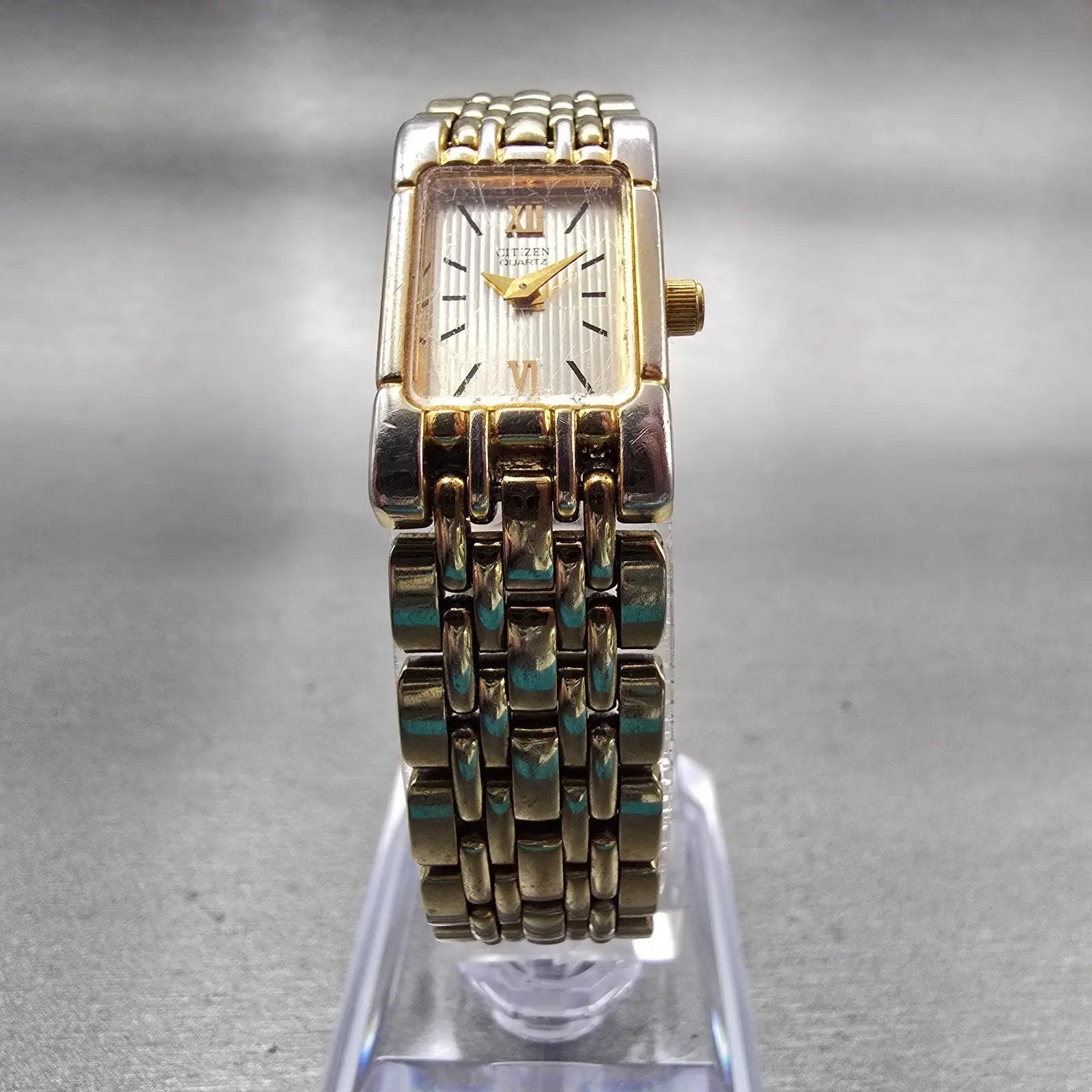 Citizen Watch Women 14mm Gold Dial Gold Tone Rectangle 5421-K10821 New Battery G5