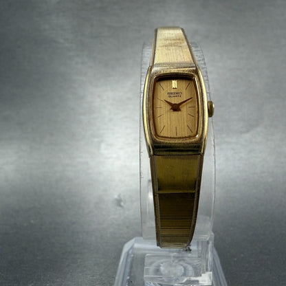 Seiko Tank Watch Women 13mm Champagne Dial Gold Tone Rectangle 2e20-5139 NewBat55