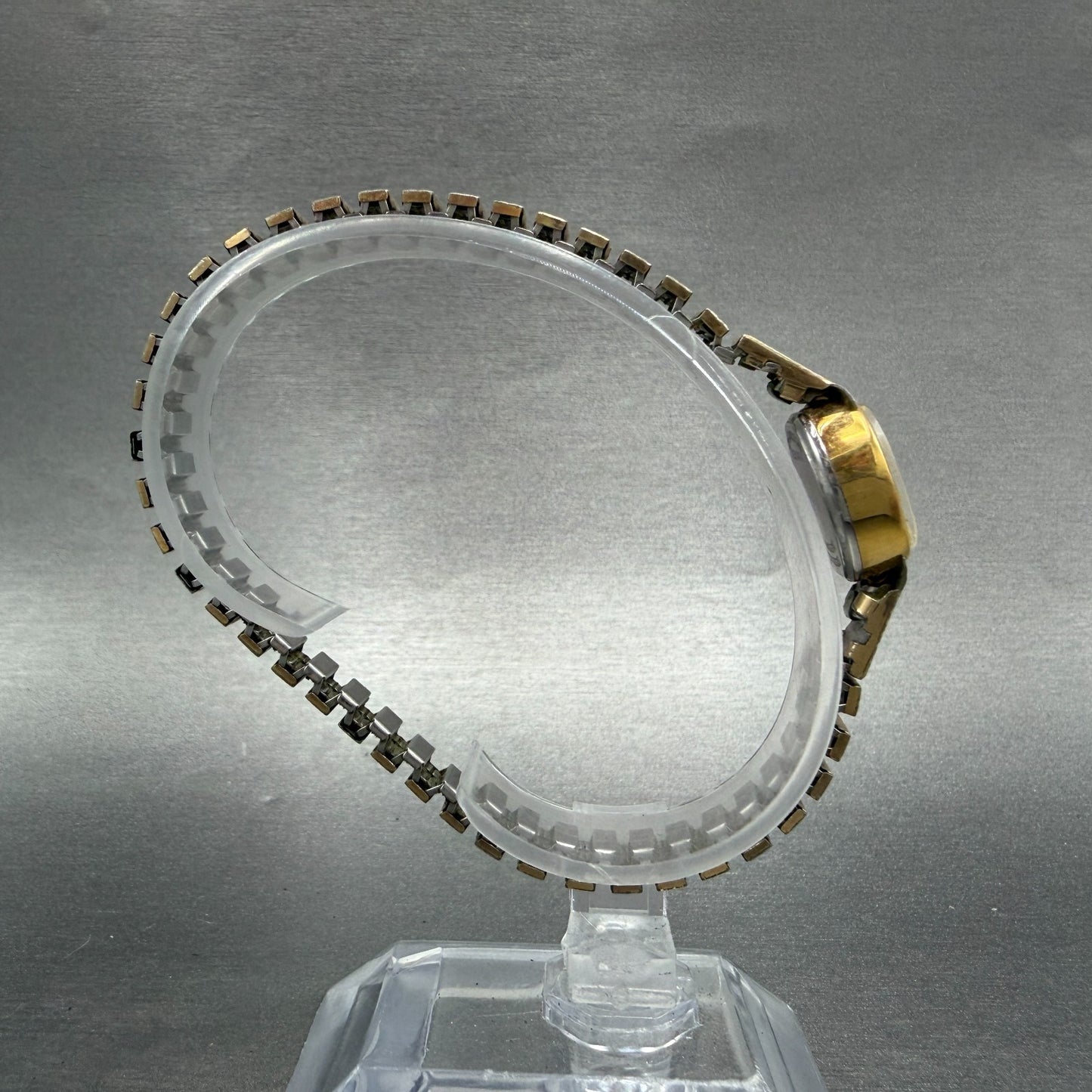 Hamilton Watch Women 14mm White Dial Gold Tone Oval New Battery Vintage ABC8