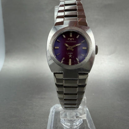 Technos Watch Women 23mm Blue Dial Steel Round Manual Wind Runs Vintage5
