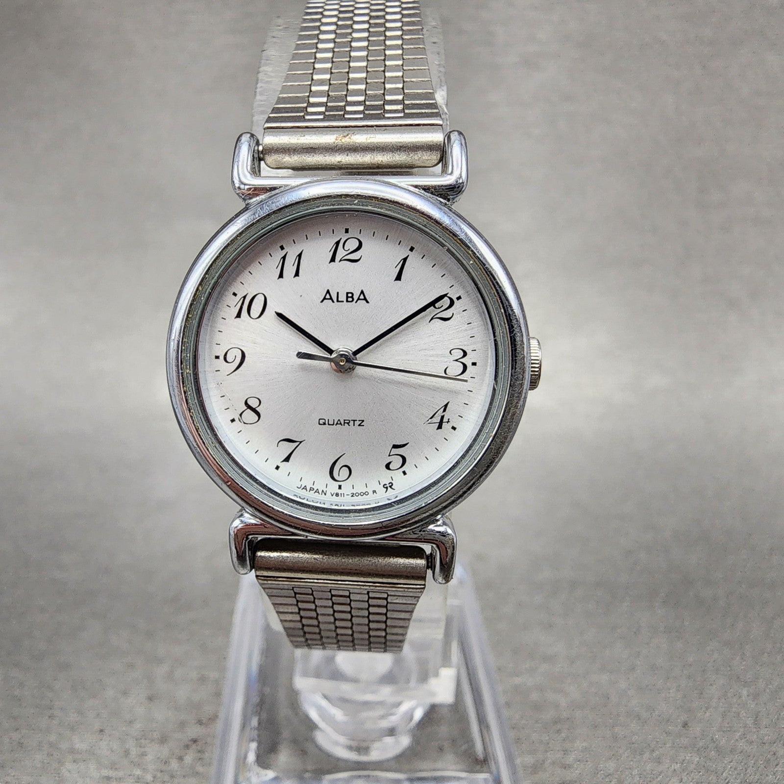 Seiko ALBA Watch Women 24mm Silver Dial Silver Tone Round V8110540 New Battery0