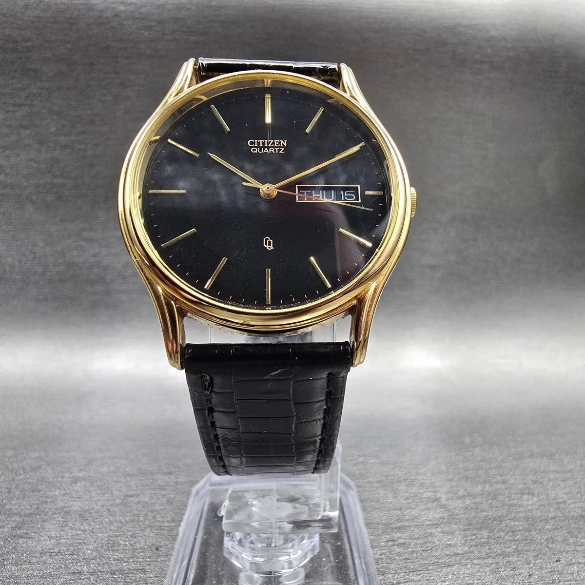 Citizen CQ Watch Men 34mm Black Dial Gold Daydate 2500-S76418 New Battery JP5