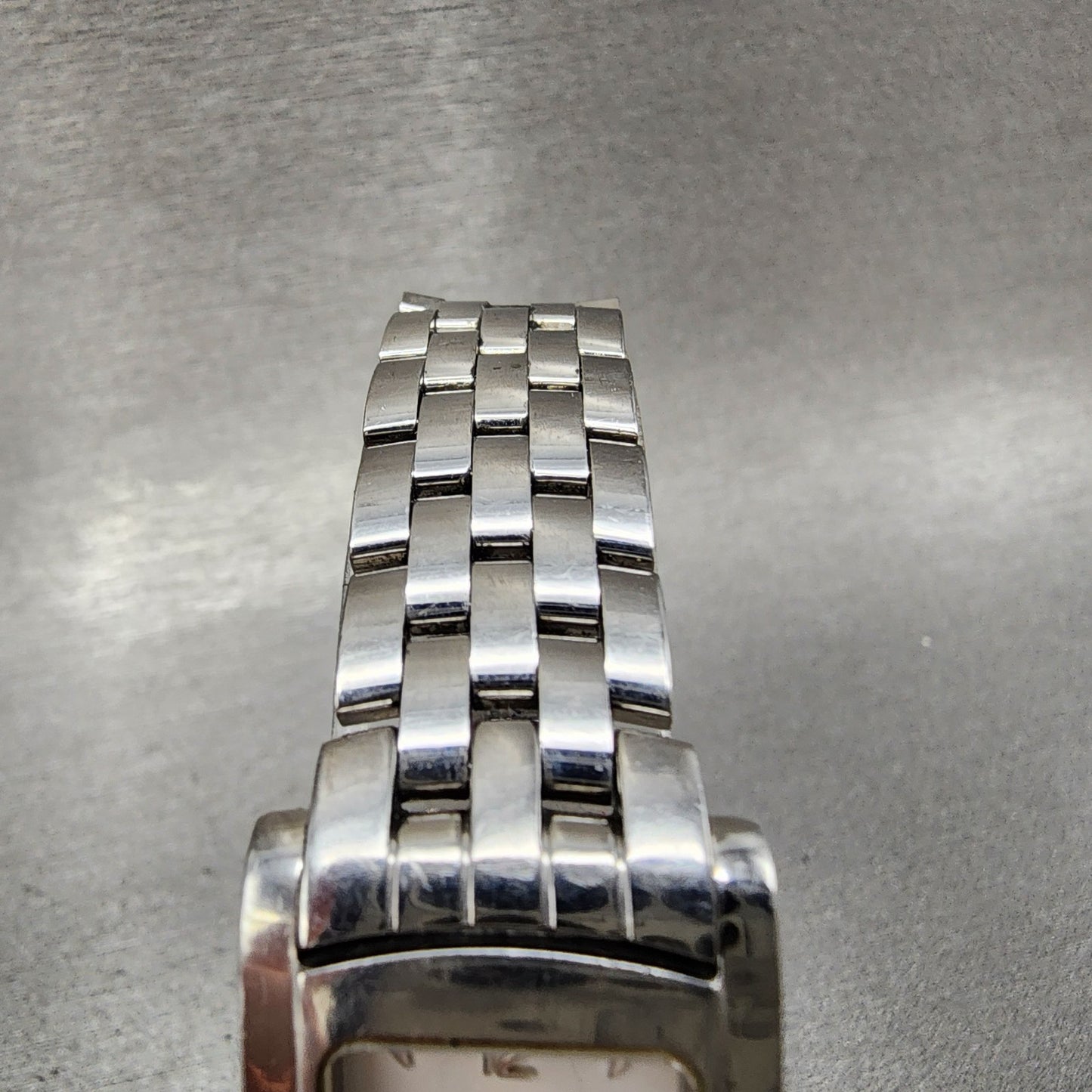 Longines Dolce Vita tank Watch Women 20mm White Dial Steel Rectangle New Batt B14