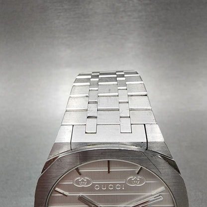 Gucci 25H Watch Men 38mm Silver Dial Silver Tone YA163402 New Battery4