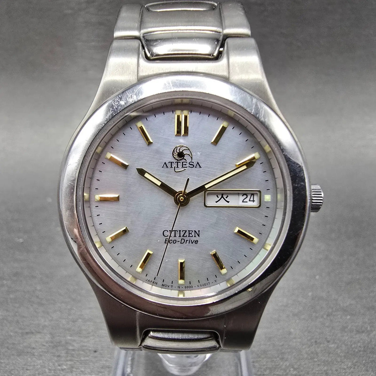 Citizen Attesa Eco-Drive Watch Men 35mm MOP Dial Titanium Daydate Round Works0