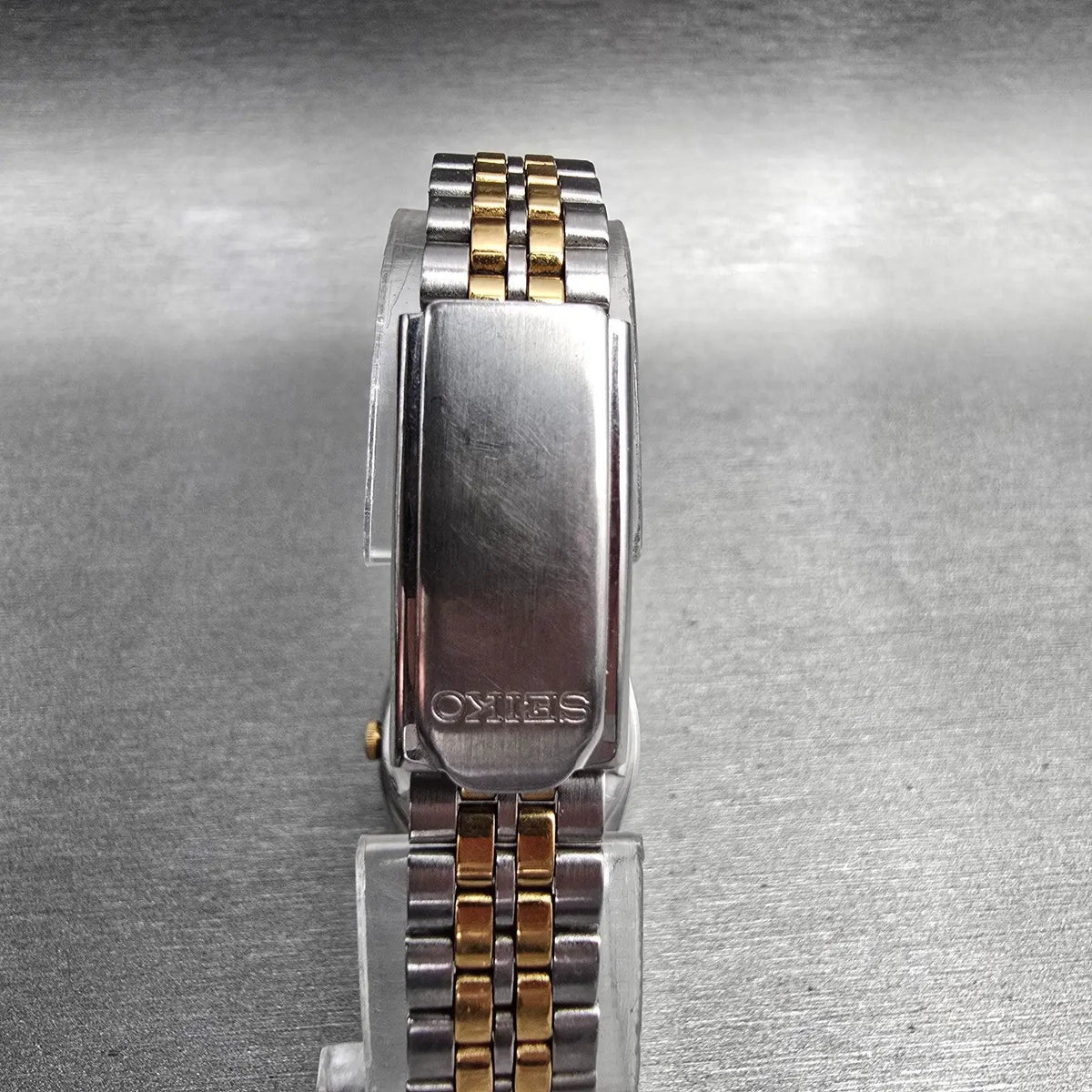 Seiko Watch Women 24mm White Dial Two Tone Daydate Round 7N83-0011 New Battery 57