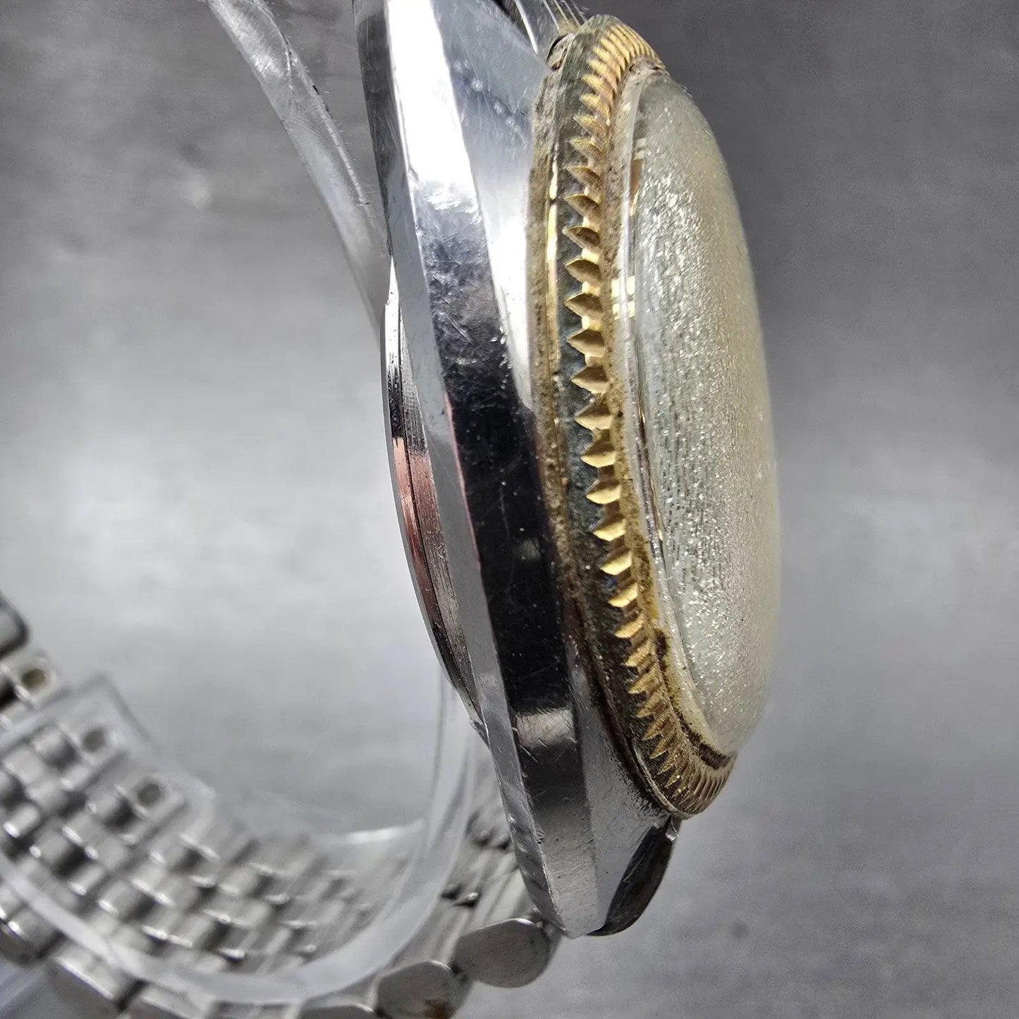 Seiko Automatic DX Watch Men 36mm Silver Dial Two Tone Daydate 6106-7047 PARTS4